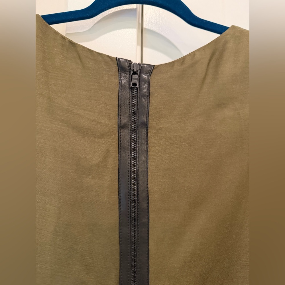 Alice + Olivia Sample Olive Drop Waist Dress With Leather Detailing Size 4 - Picture 15 of 15